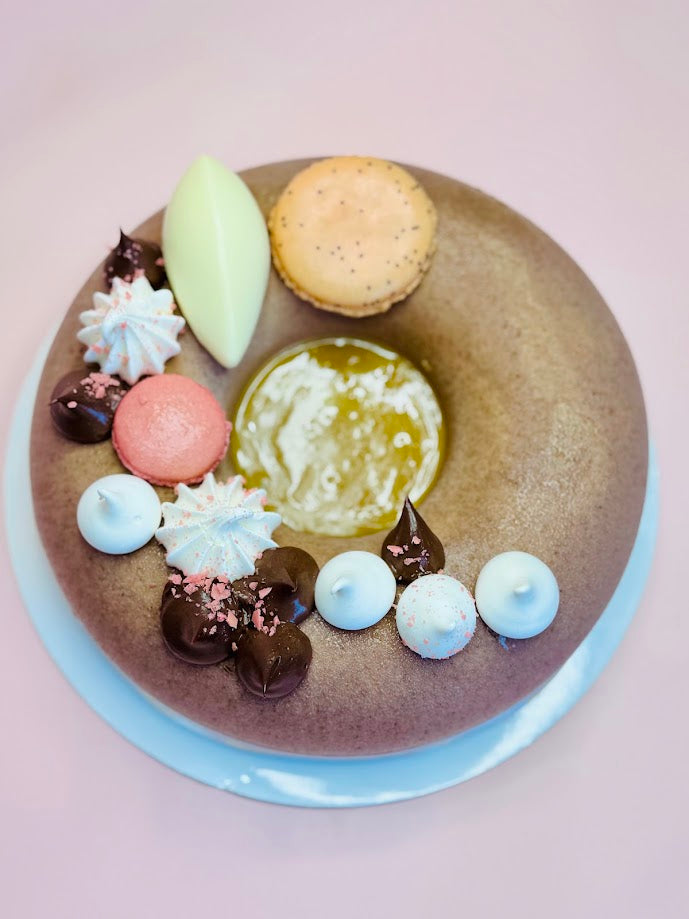 Salted Caramel Drama- 6 Inch